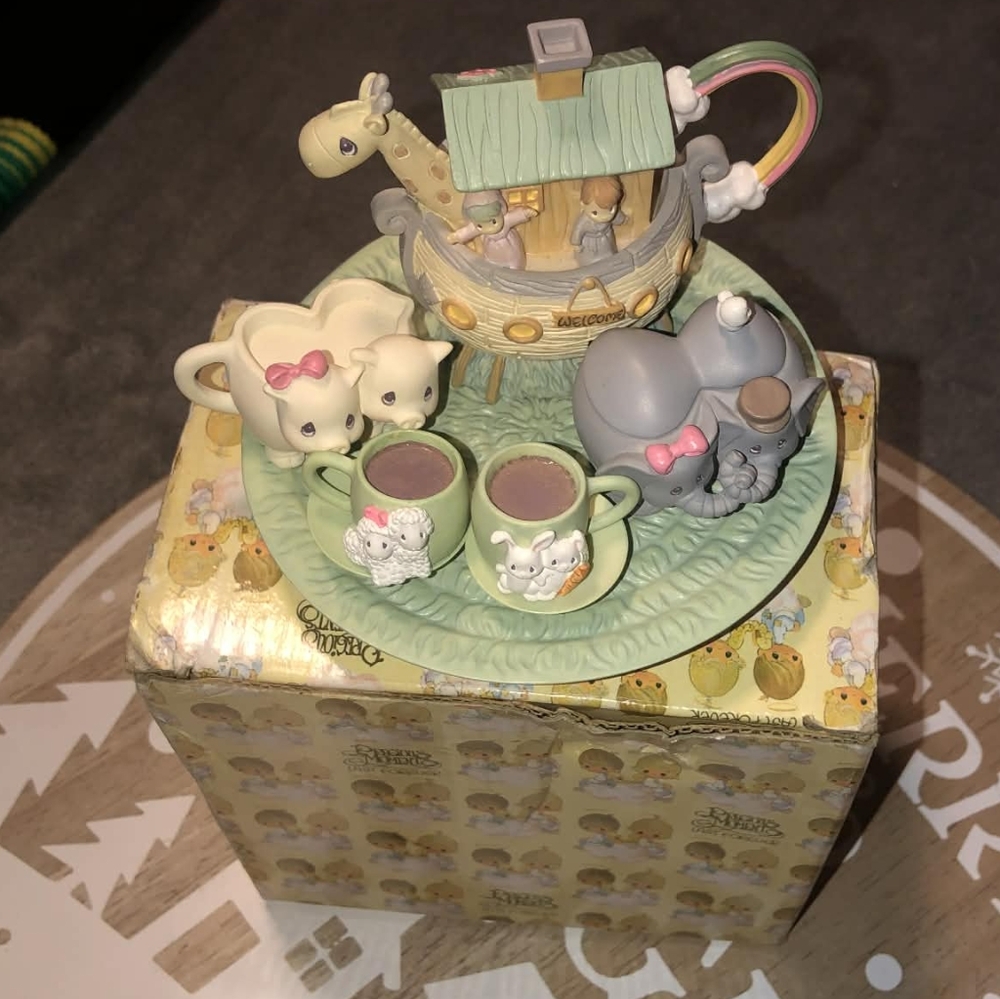 Precious Moments Noah's Ark Tea Set - Green & Pink